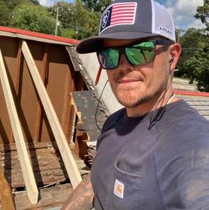 Meet your Posher, Justin